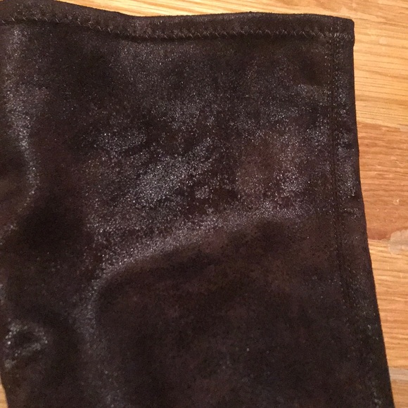 Donald Pliner knee length boot. - Picture 4 of 4